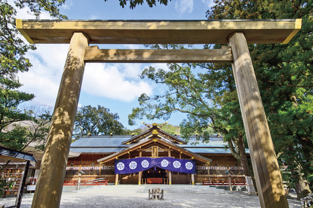 猿田彦神社 みちひらきの大神 物事を良い方向へみちび導くご利益を授かろう まっぷるトラベルガイド