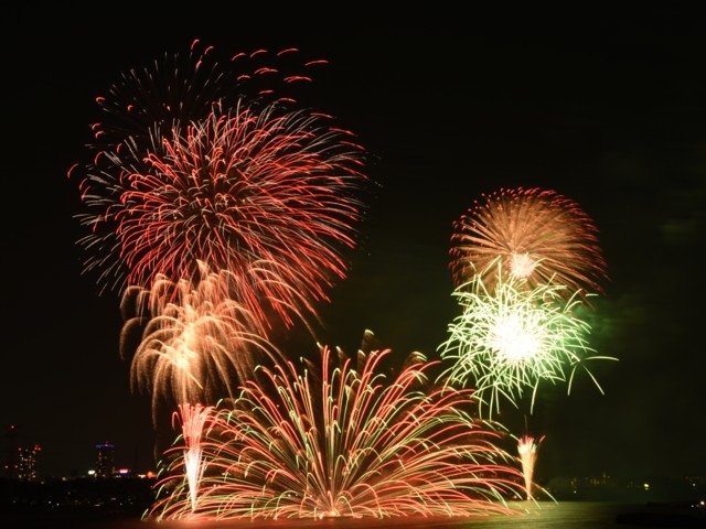 千葉県のおすすめの花火大会 年版 打ち上げ数 開催日 人出など情報満載 観光旅行メディア まっぷるトラベルガイド