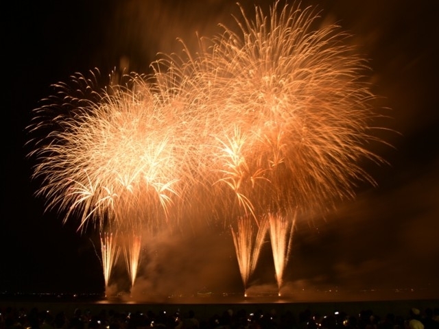 千葉県のおすすめの花火大会 年版 打ち上げ数 開催日 人出など情報満載 観光旅行メディア まっぷるトラベルガイド