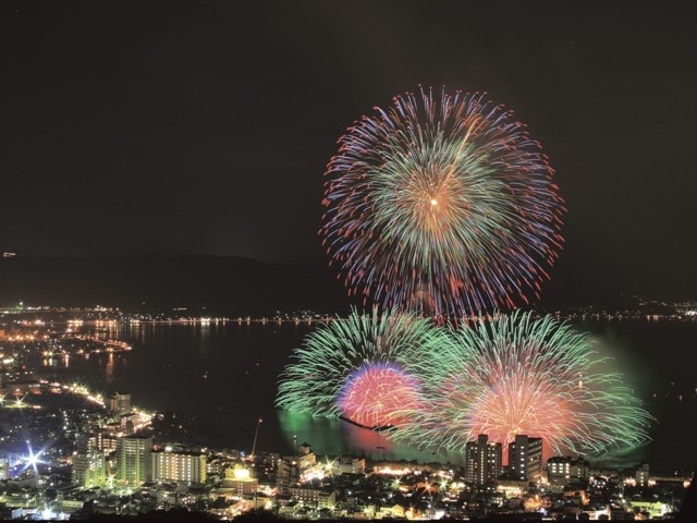 長野県のおすすめの花火大会 21年版 打ち上げ数 開催日 人出など情報満載 まっぷるトラベルガイド