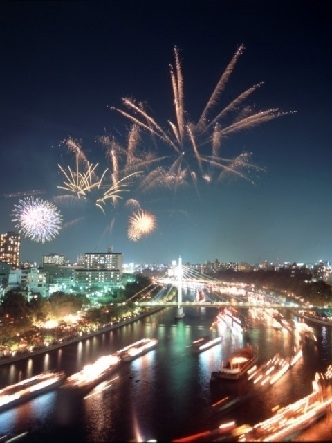 大阪府のおすすめの花火大会 21年版 打ち上げ数 開催日 人出など情報満載 まっぷるトラベルガイド