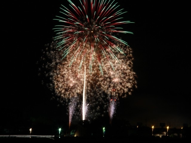 21年開催未定 伊佐市夏まつり花火大会 まっぷるトラベルガイド