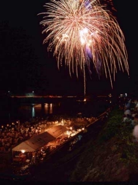 中国エリアのおすすめの花火大会 21年版 打ち上げ数 開催日 人出など情報満載 まっぷるトラベルガイド