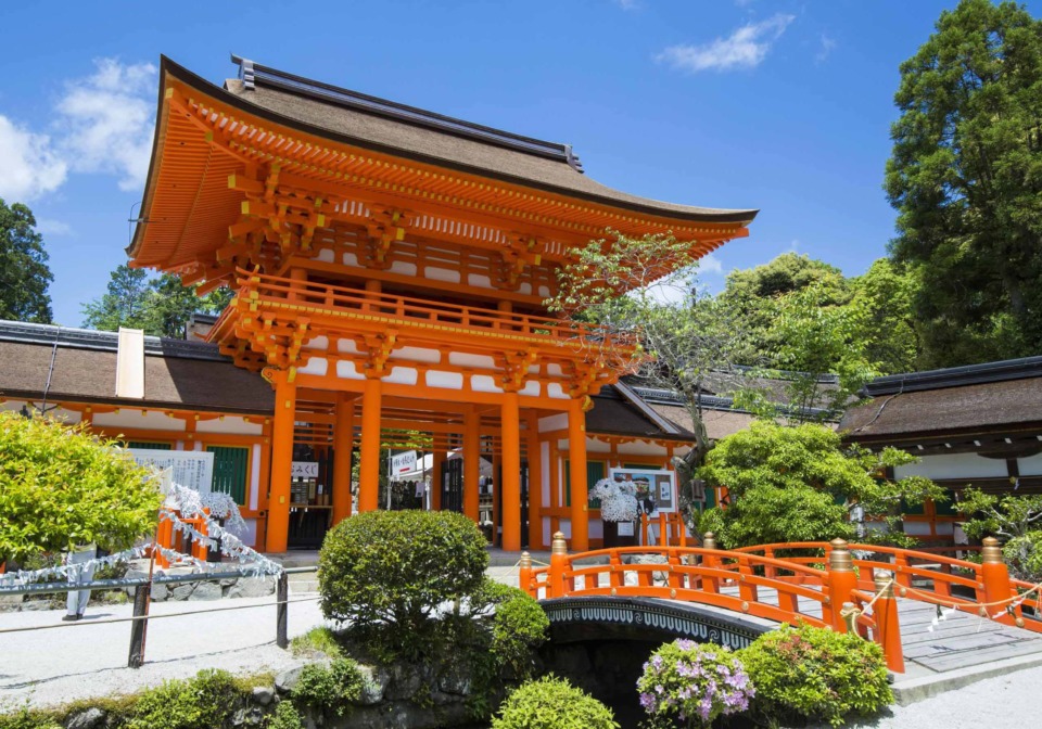 京都でお参りしたい神社 7選 ～神話や地域を守る神さまにご挨拶～ - まっぷるトラベルガイド