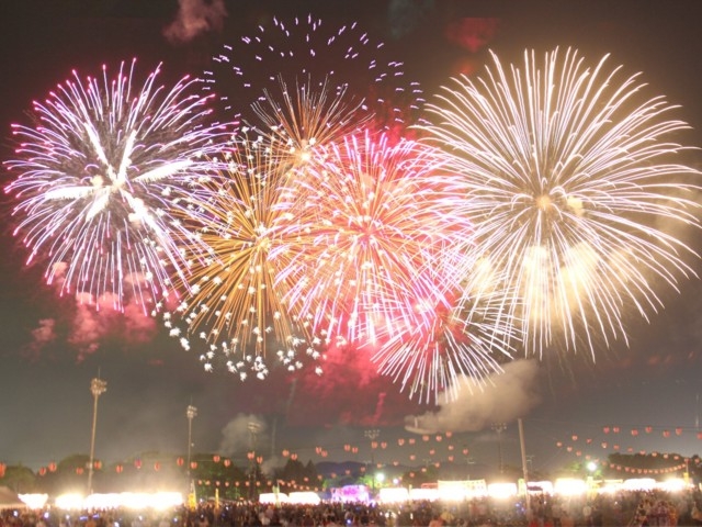 福岡県のおすすめの花火大会 22年版 打ち上げ数 開催日 人出など情報満載 まっぷるトラベルガイド