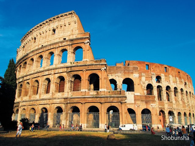 ローマの王道スポット 古代ローマの闘技場 コロッセオ 観光旅行メディア まっぷるトラベルガイド