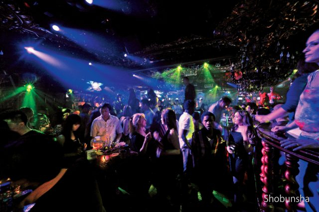 上海の夜を彩るクラブ ジャズバーへ まっぷるトラベルガイド