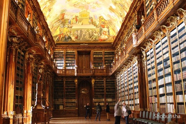 世界一美しい図書館のある チェコのストラホフ修道院を見学 観光