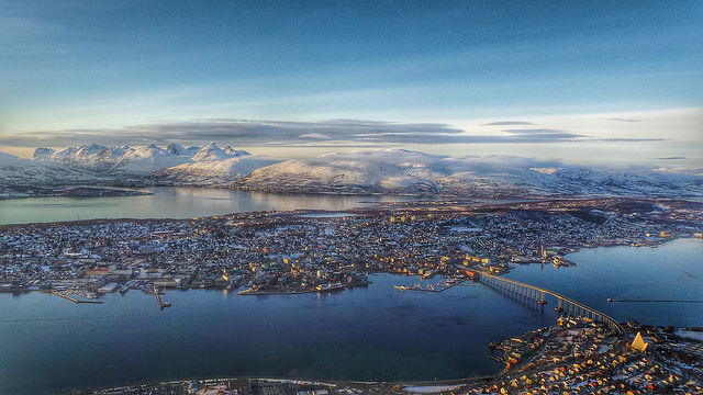 14191246923_f5415ed37b_z