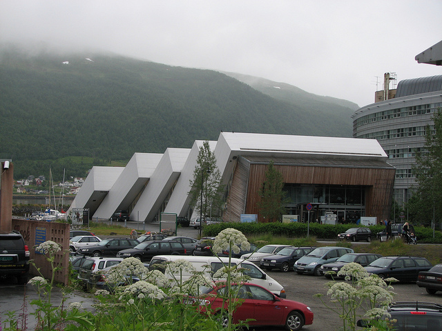 5959069602_784d9ee6e4_z