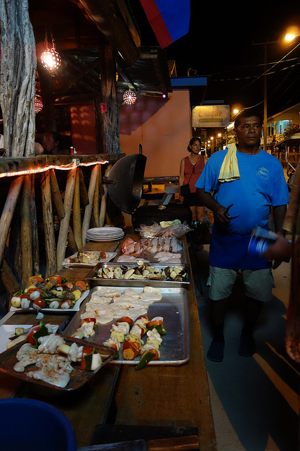 8591033463_fe647ba809_z