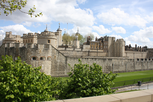 8737981596_5bbb22d8ea_z